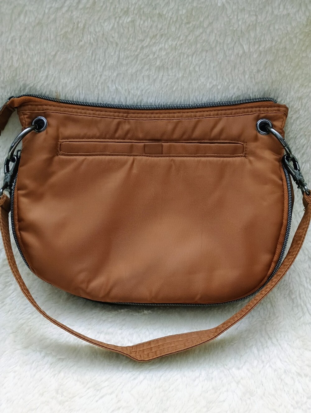 Lug Swivel Bag - Copper/Brown Quilted - Picture 3 of 13